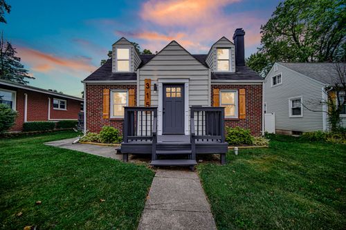 315 Holton Rdg, Crown Point, IN, 46307-3164 | Card Image