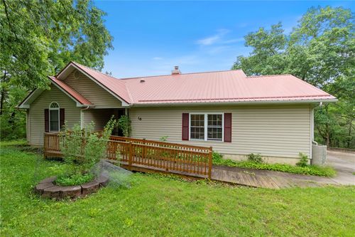 16 Osage Ln, Holiday Island, AR, 72631-5050 | Card Image