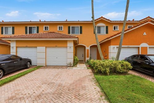 460 Princess Dr, Margate, FL, 33068-6204 | Card Image