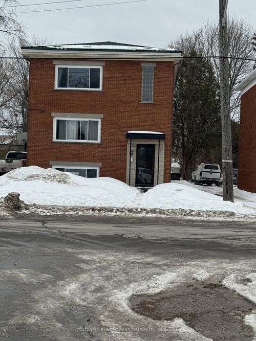 430 Cote Street, Vanier and Kingsview Park, ON, K1K1A5 | Card Image