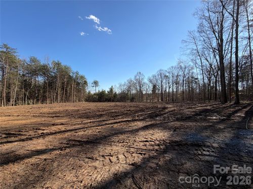 635 Park Wood Rd, Cleveland, NC, 27013 | Card Image