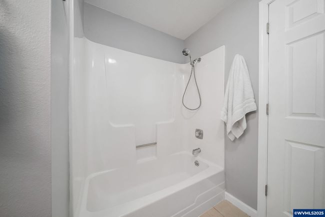2005 Madison St Se, House other with 3 bedrooms, 2 bathrooms and null parking in Albany OR | Image 23