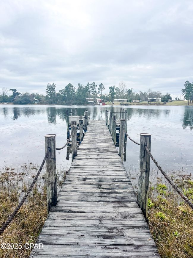 519 Mcpherson Dr, House other with 2 bedrooms, 1 bathrooms and null parking in Alford FL | Image 30