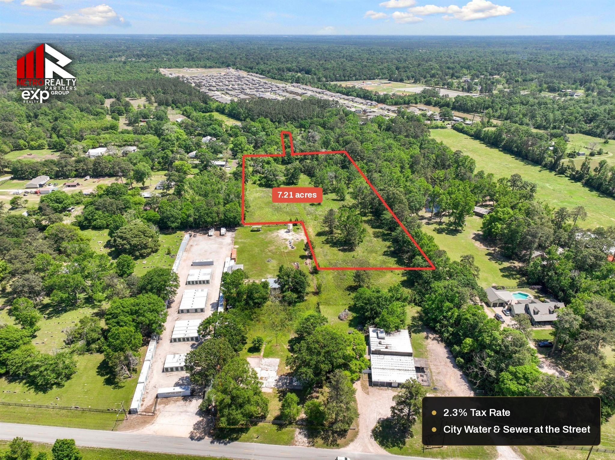 Land in Splendora 2