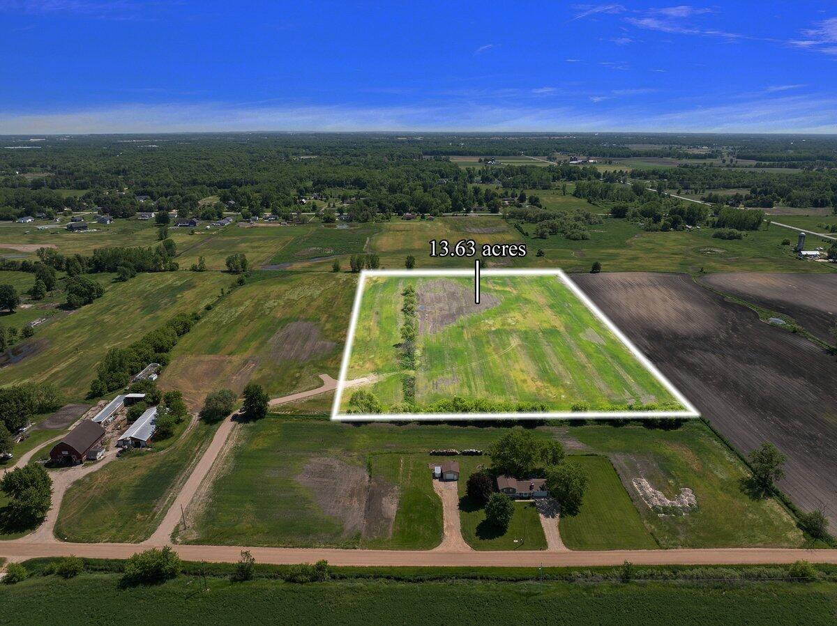 Land in Hudsonville