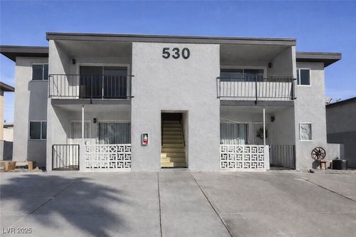 530 Kolson Cir, Las Vegas, NV, 89119-0293 | Card Image
