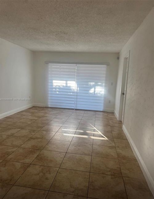 apt-110-3110 N Pine Island Rd, Sunrise, FL, 33351-7303 | Card Image