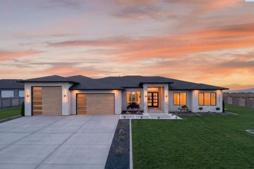 12407 S Furlong Ln, Kennewick, WA, 99338-5577 | Card Image