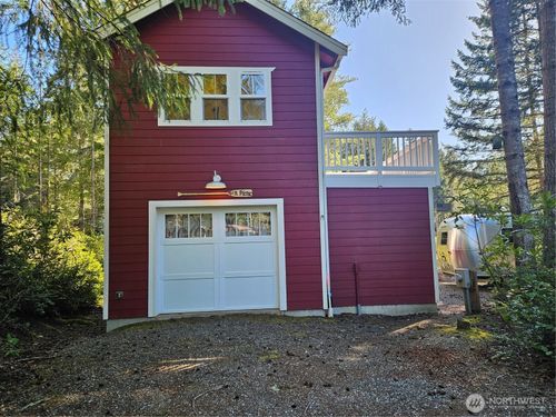 41 N Picnic Dr, Lilliwaup, WA, 98555-9793 | Card Image