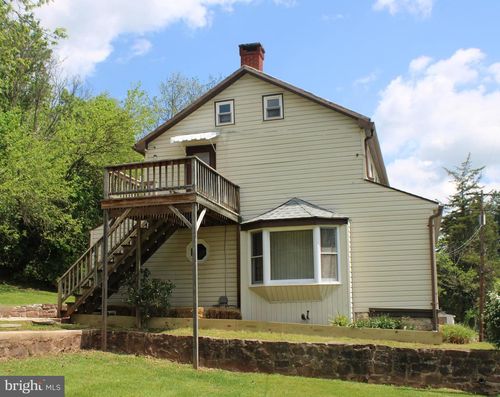 5271 Nursery Rd, DOVER, PA, 17315-2331 | Card Image