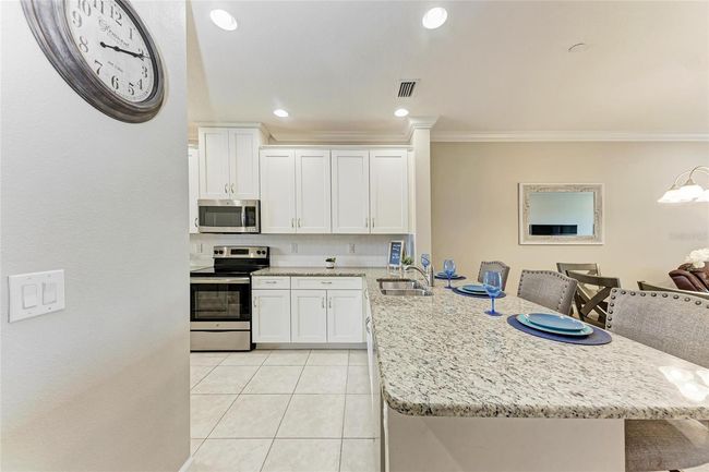 UNIT-102 - 13711 Messina Loop, Condo with 2 bedrooms, 2 bathrooms and null parking in Bradenton FL | Image 13