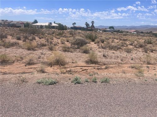 845-9349 N Singletree Dr, Kingman, AZ, 86401-8169 | Card Image