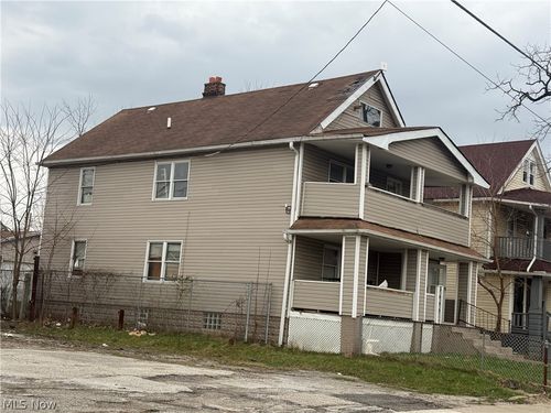 3655 E 116th St, Cleveland, OH, 44105-2515 | Card Image
