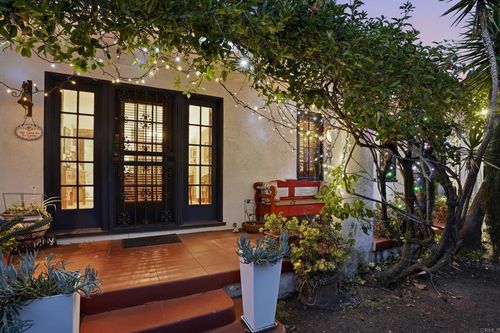 4820 Vista St, San Diego, CA, 92116-2348 | Card Image