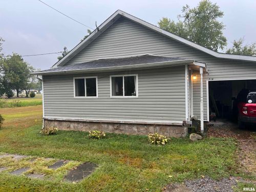 203 W Scranton Ave, Pittsburg, IL, 62974-1026 | Card Image