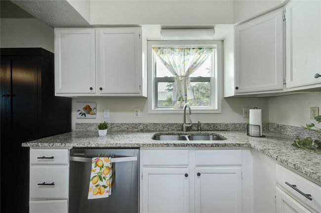 Stainless Steel Dishwasher | Image 20