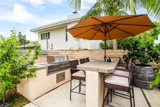77 Seton Rd, House other with 3 bedrooms, 3 bathrooms and 2 parking in Irvine CA | Image 39
