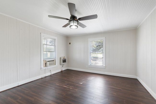 1649 Schumann Rd, Home with 3 bedrooms, 2 bathrooms and null parking in Stonewall TX | Image 20