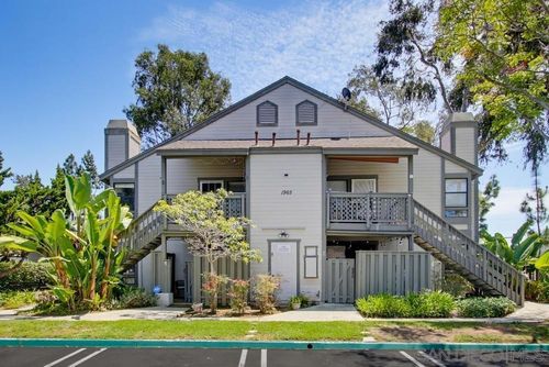 2-1965 Wellington Ln, Vista, CA, 92081 | Card Image