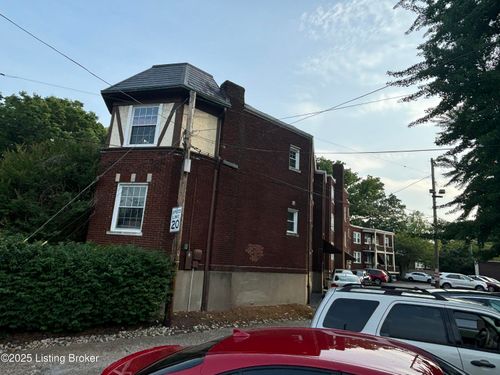 565 Eastern Pkwy, Louisville, KY, 40217-1850 | Card Image