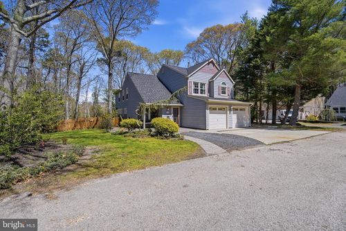 733 Whalers Cove Ct, Galloway, NJ, 08205-3017 | Card Image