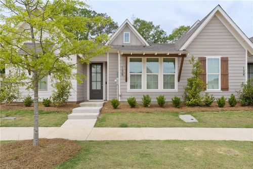 138 Summer St, OPELIKA, AL, 36804-4890 | Card Image