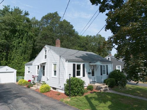 58 Gilman St, Springfield, MA, 01118-2243 | Card Image