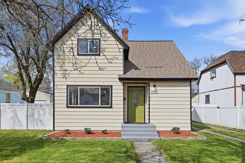 1418 W Euclid Ave, Spokane, WA, 99205-2734 | Card Image