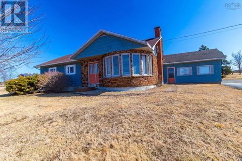 30 Common Cross Rd, Saulnierville, NS, B0W2Z0 | Card Image