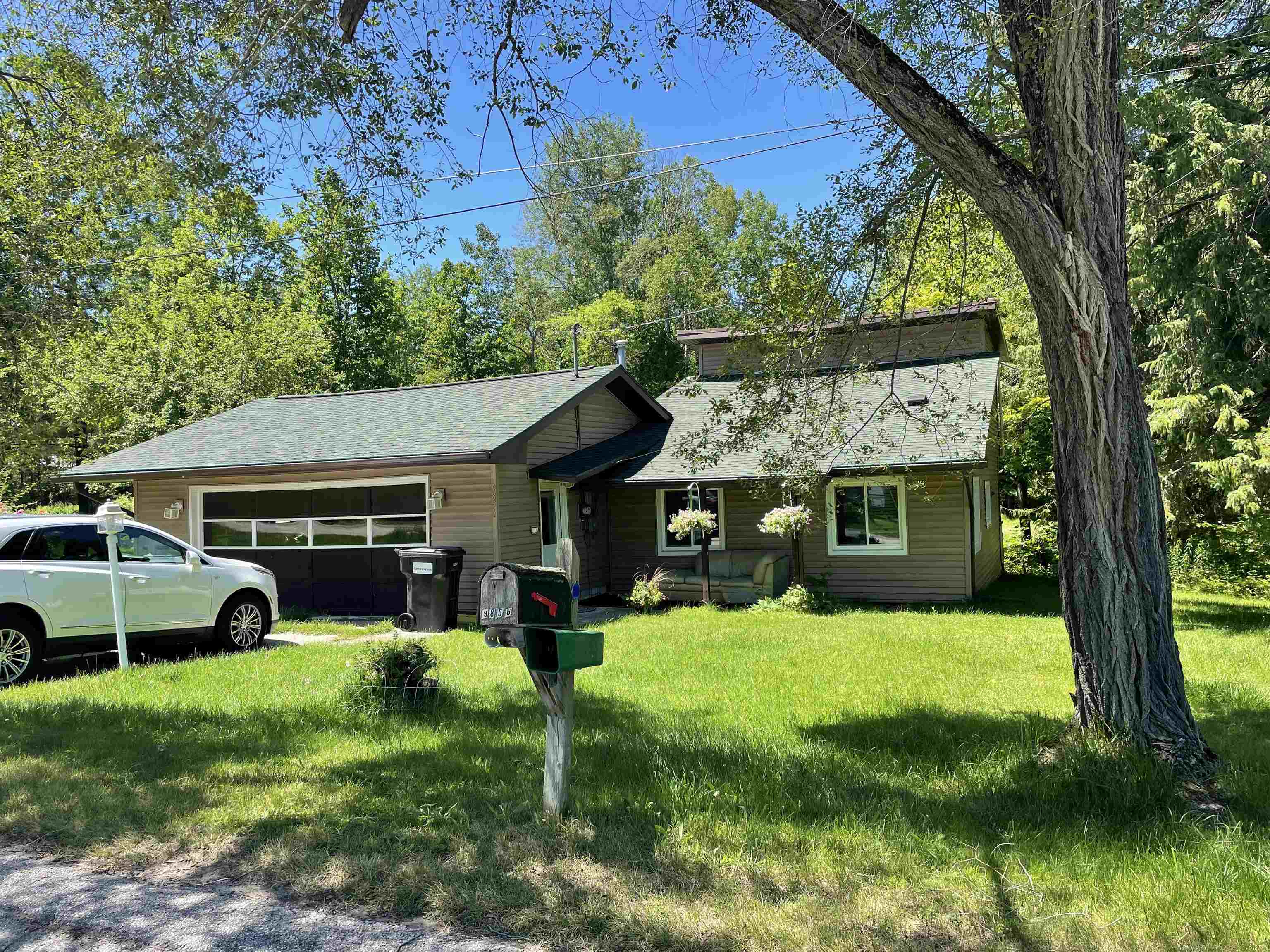 Perrins Landing Dr, Traverse City, MI 49684