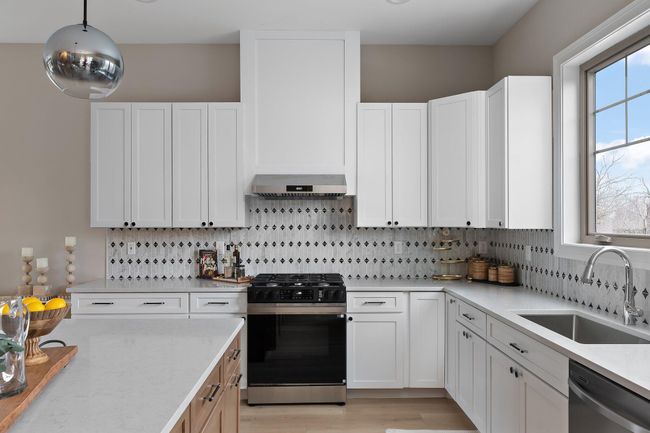 13-web-or-mls-DSC00497 | Image 9