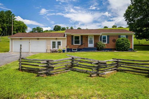 1819 Moffett Branch Rd, CHURCHVILLE, VA, 24421-2025 | Card Image