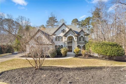 715 Fawn Ridge Ct, Roswell, GA, 30075-6822 | Card Image