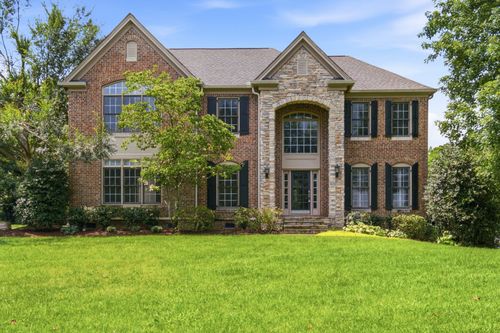 83 Governors Way, Brentwood, TN, 37027-8926 | Card Image