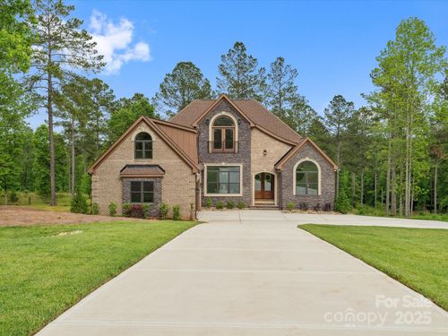 2024 Jumping Run, Connelly Springs, NC, 28612 | Card Image