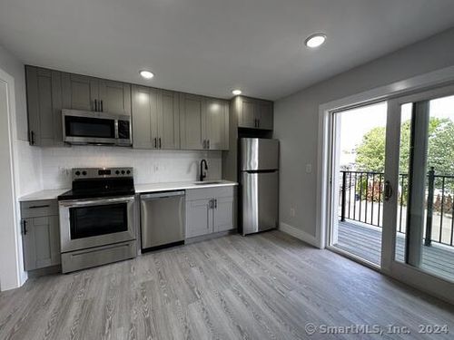 apt-7-107 S Main St, Norwalk, CT, 06854-3112 | Card Image