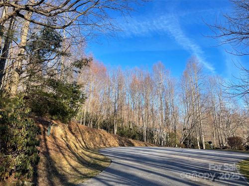 191-000 Hardwood Summit Dr, Hendersonville, NC, 28739 | Card Image