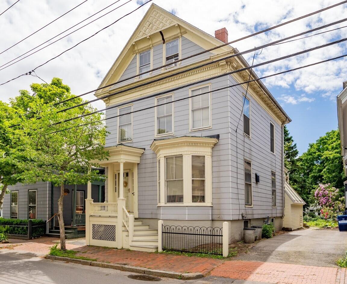 Spring St, Portland, ME 04102