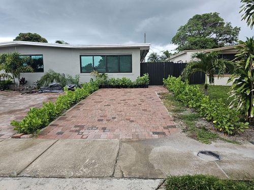 2-1330 Ne 41st Dr, Pompano Beach, FL, 33064-6128 | Card Image