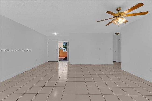APT-84 - 10375 Sw 154 Th Circle Ct, Condo with 3 bedrooms, 2 bathrooms and null parking in Miami FL | Image 34