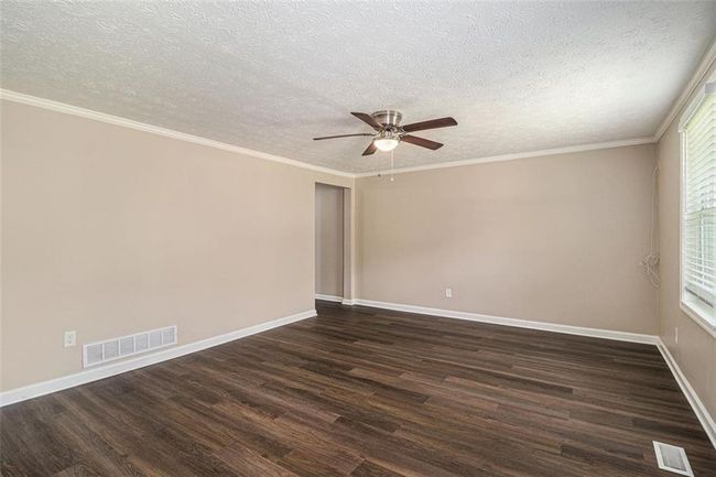 120 Cainwood Ct E, House other with 6 bedrooms, 3 bathrooms and 1 parking in Atlanta GA | Image 7