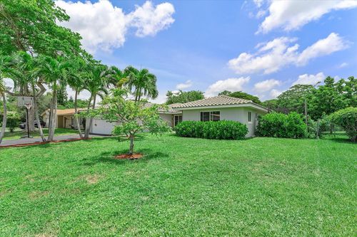 2757 Nw 83rd Ter, Coral Springs, FL, 33065-5331 | Card Image