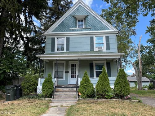 225 George St, Elyria, OH, 44035-7024 | Card Image