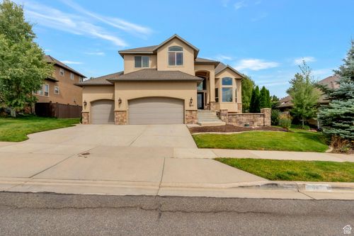 2087 E Eagle Crest Dr, Draper, UT, 84020-5705 | Card Image