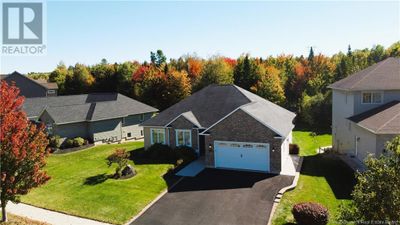 40 Summerhill Row, House other with 5 bedrooms, 4 bathrooms and null parking in Fredericton NB | Image 3