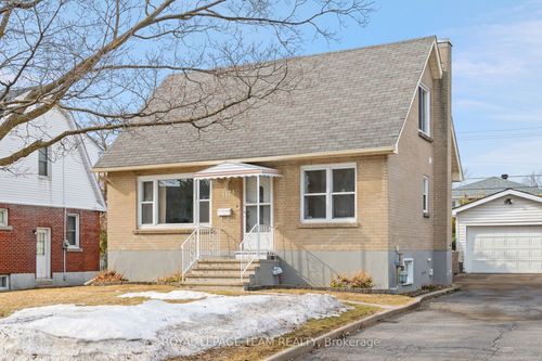 1123 Secord Ave, Ottawa, ON, K1H8C9 | Card Image