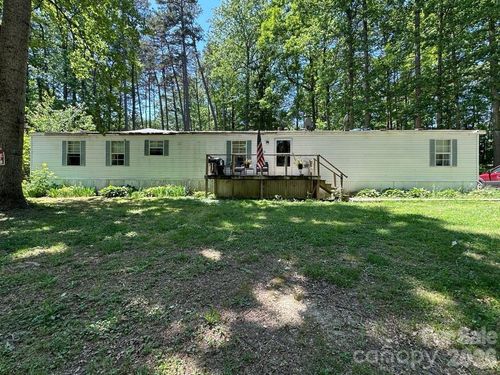 202 Steele Ave, Cleveland, NC, 27013-9281 | Card Image