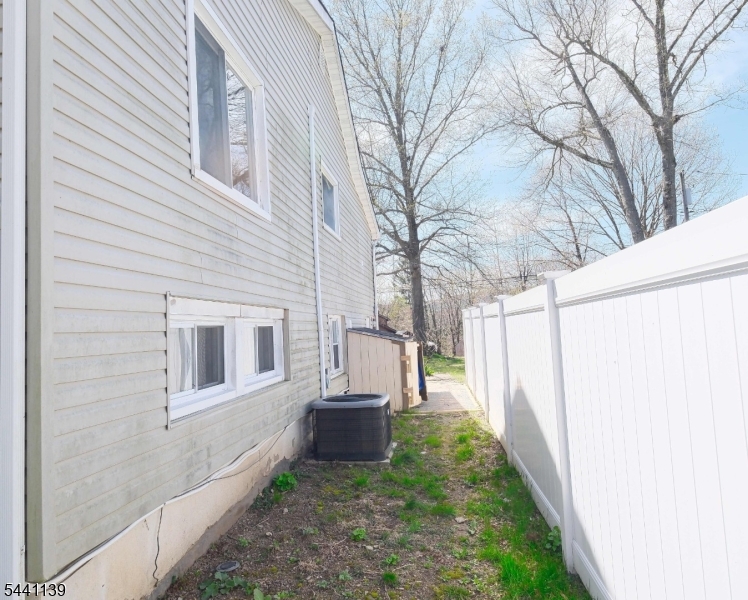 Residential Income in West Milford Twp. 5