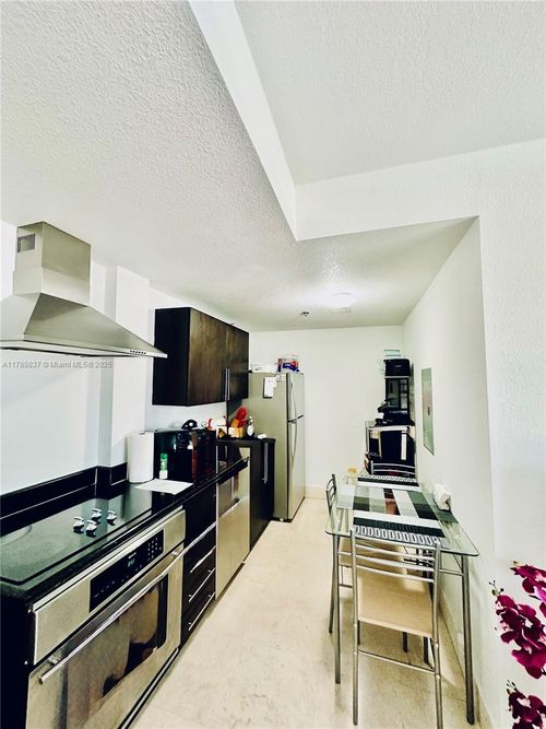 apt-109-1300 Pennsylvania Ave, Miami Beach, FL, 33139-4040 | Card Image