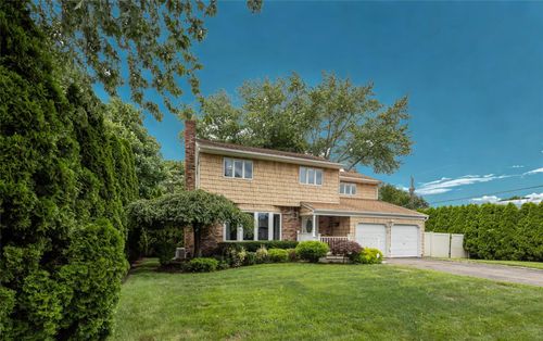 50 Wildwood Ave, Deer Park, NY, 11729-1323 | Card Image